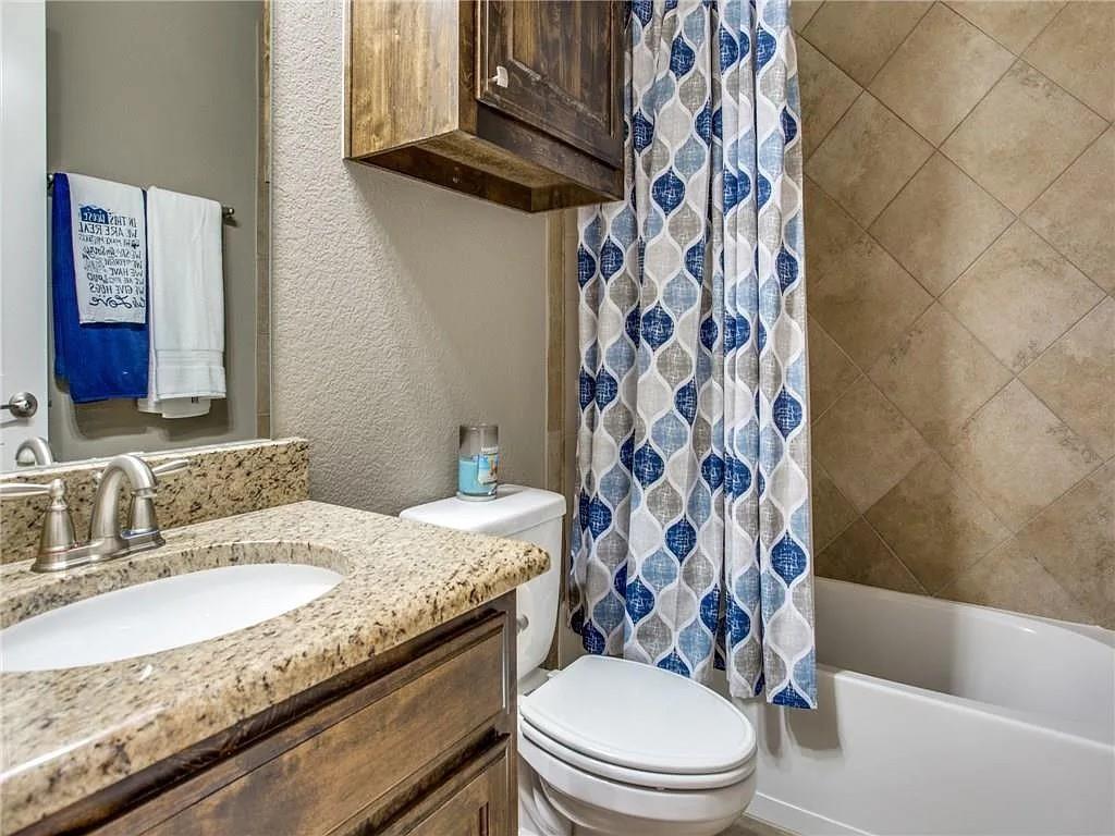 6688 Excelsior Place Property Photo 23