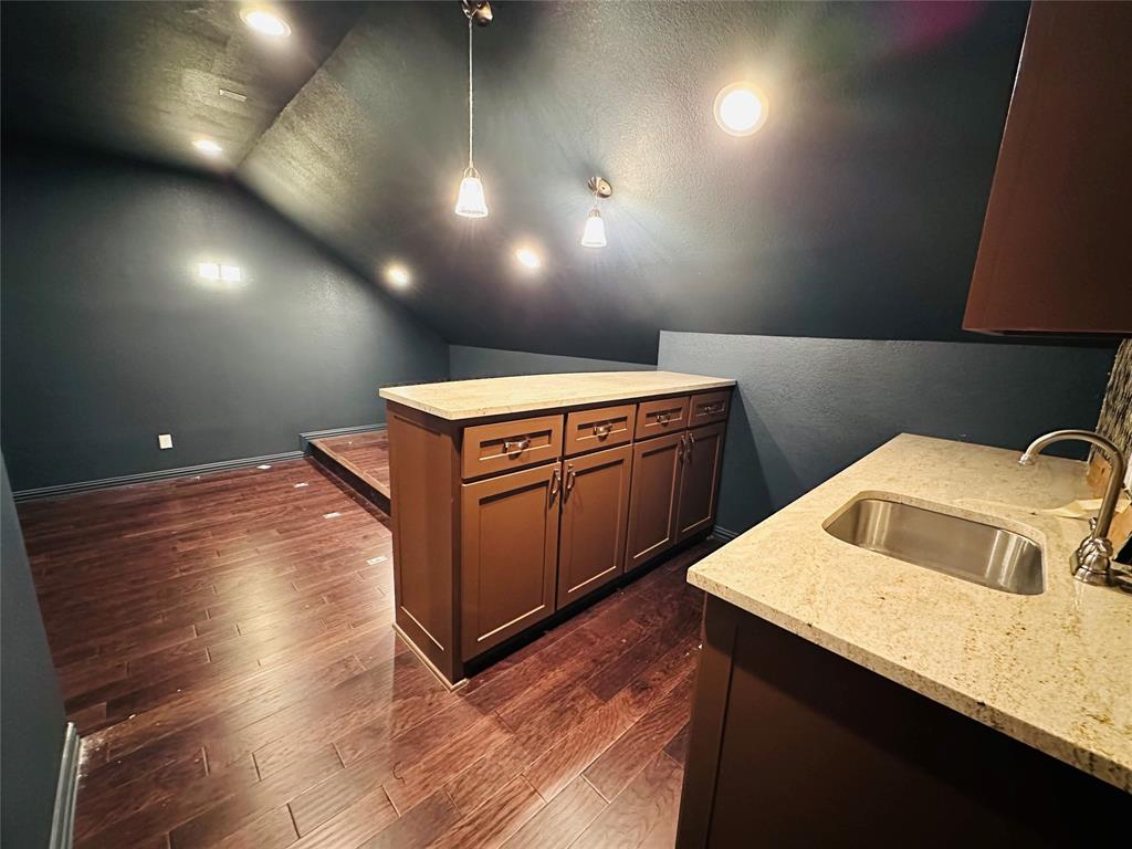 6688 Excelsior Place Property Photo 27