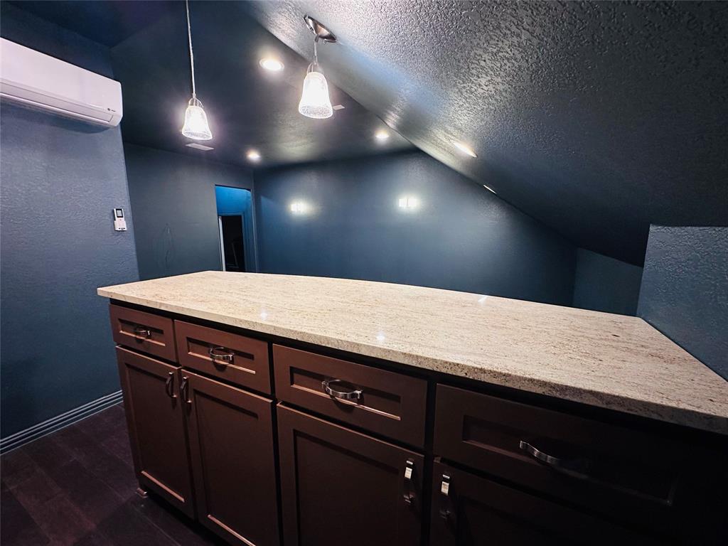 6688 Excelsior Place Property Photo 28