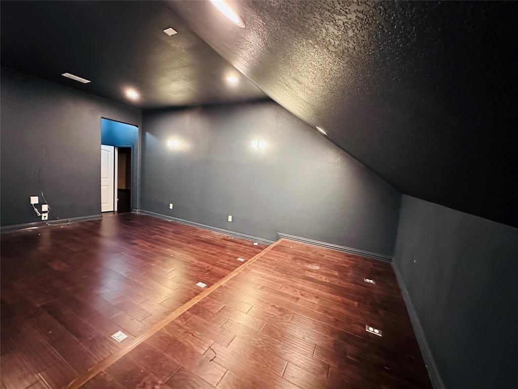 6688 Excelsior Place Property Photo 29