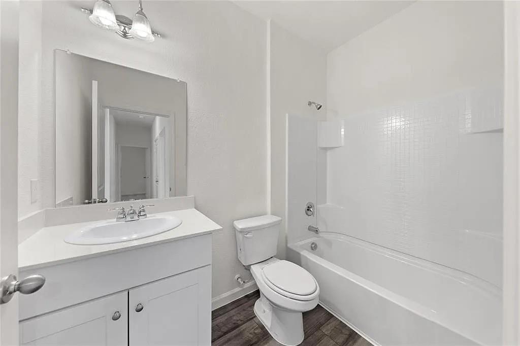 783 Camden Drive Property Photo 12
