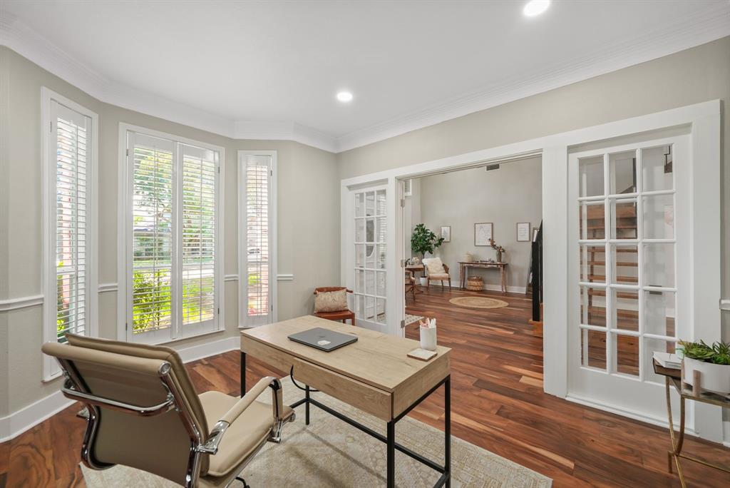 1107 Springfield Lane Property Photo 4