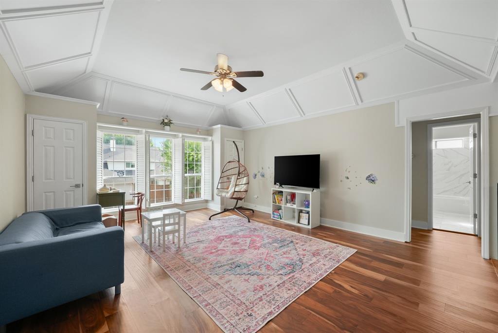1107 Springfield Lane Property Photo 21