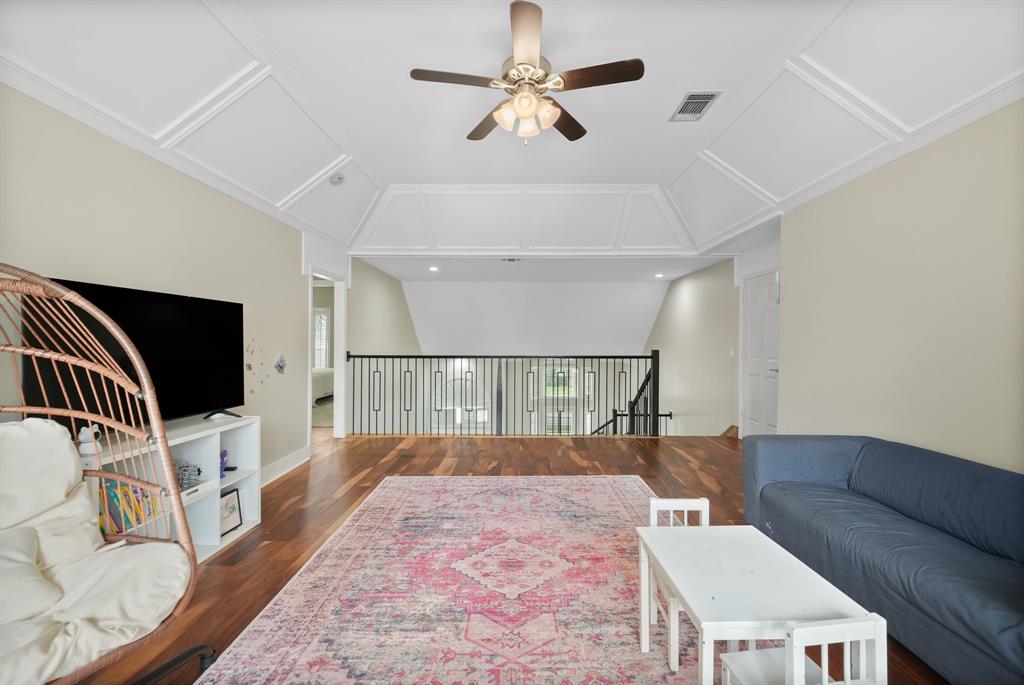 1107 Springfield Lane Property Photo 22