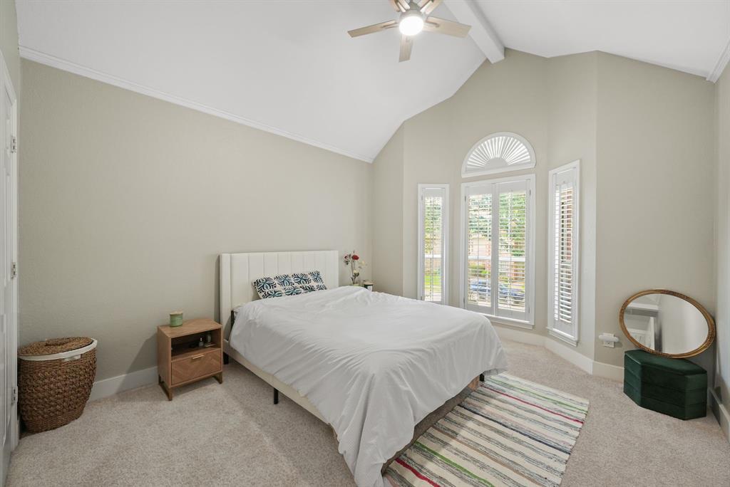 1107 Springfield Lane Property Photo 23