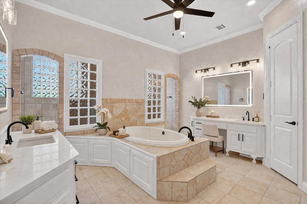 153 Crest Canyon Drive Property Photo 7