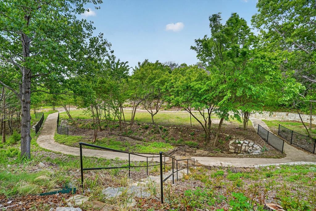 153 Crest Canyon Drive Property Photo 30