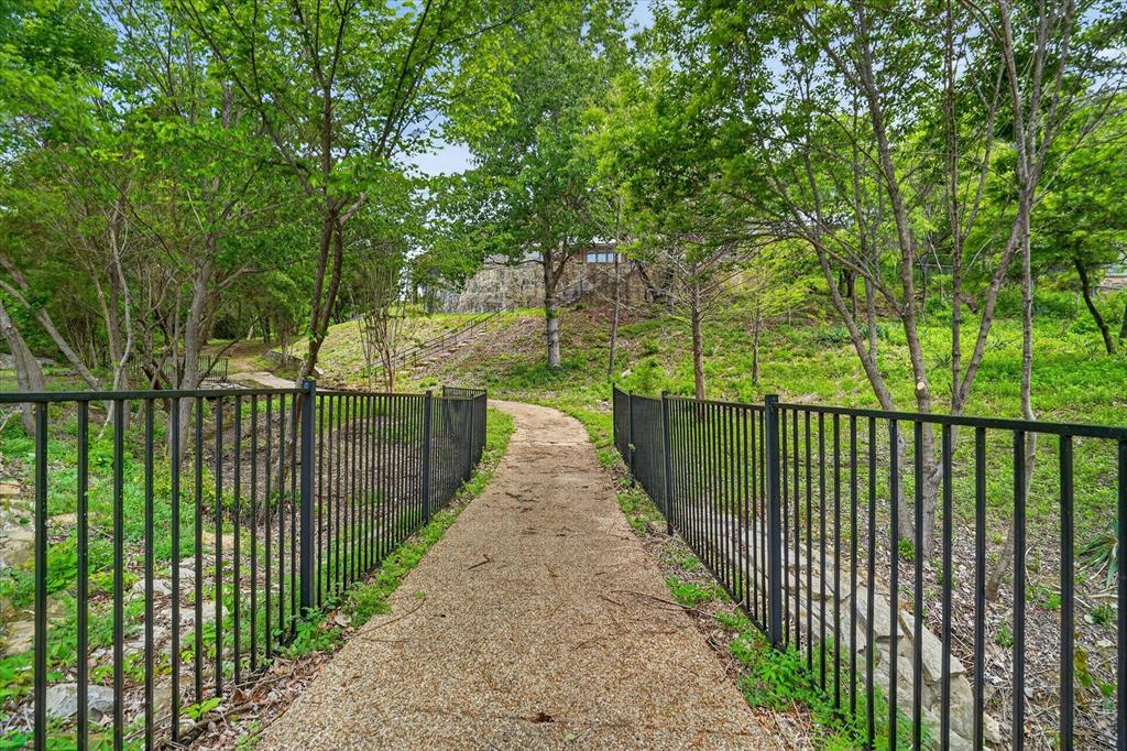 153 Crest Canyon Drive Property Photo 31