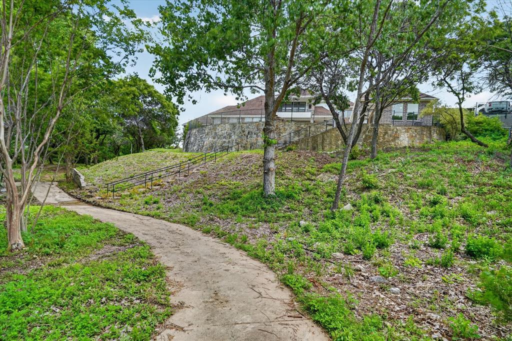 153 Crest Canyon Drive Property Photo 32