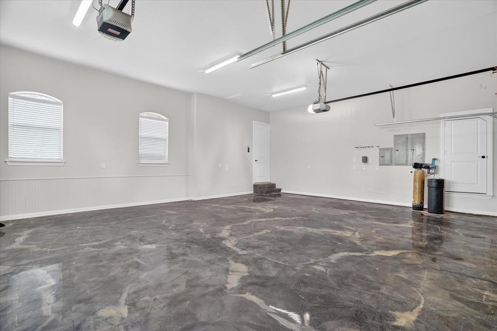 153 Crest Canyon Drive Property Photo 37