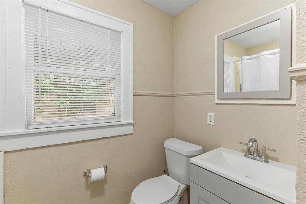 3227 Spring Avenue Property Photo 8