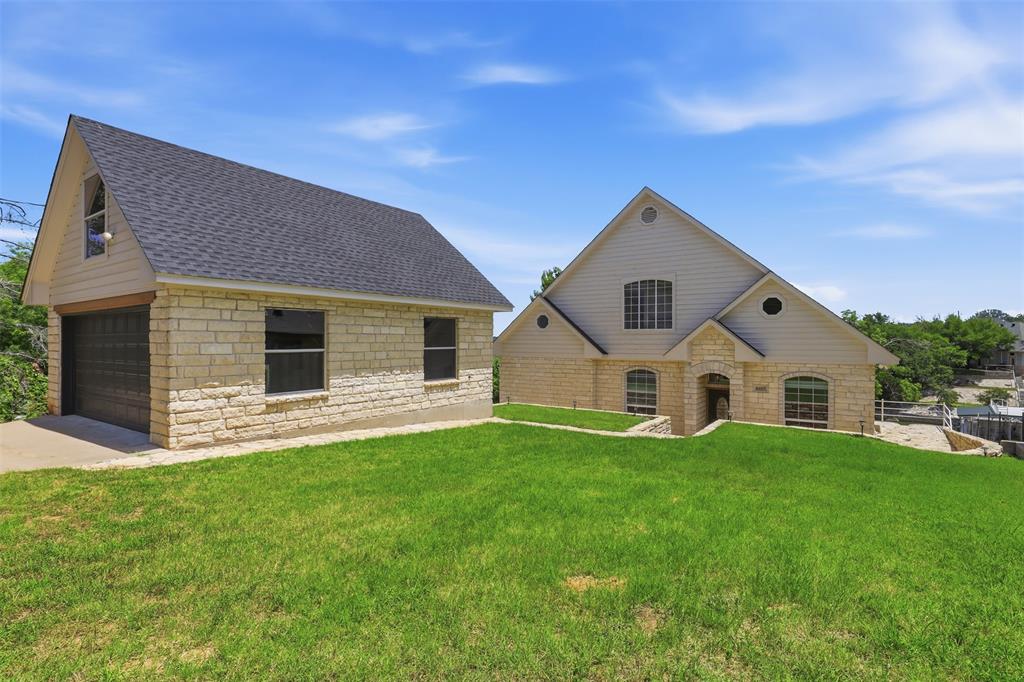 6107 Grande Cove Court Property Photo 3