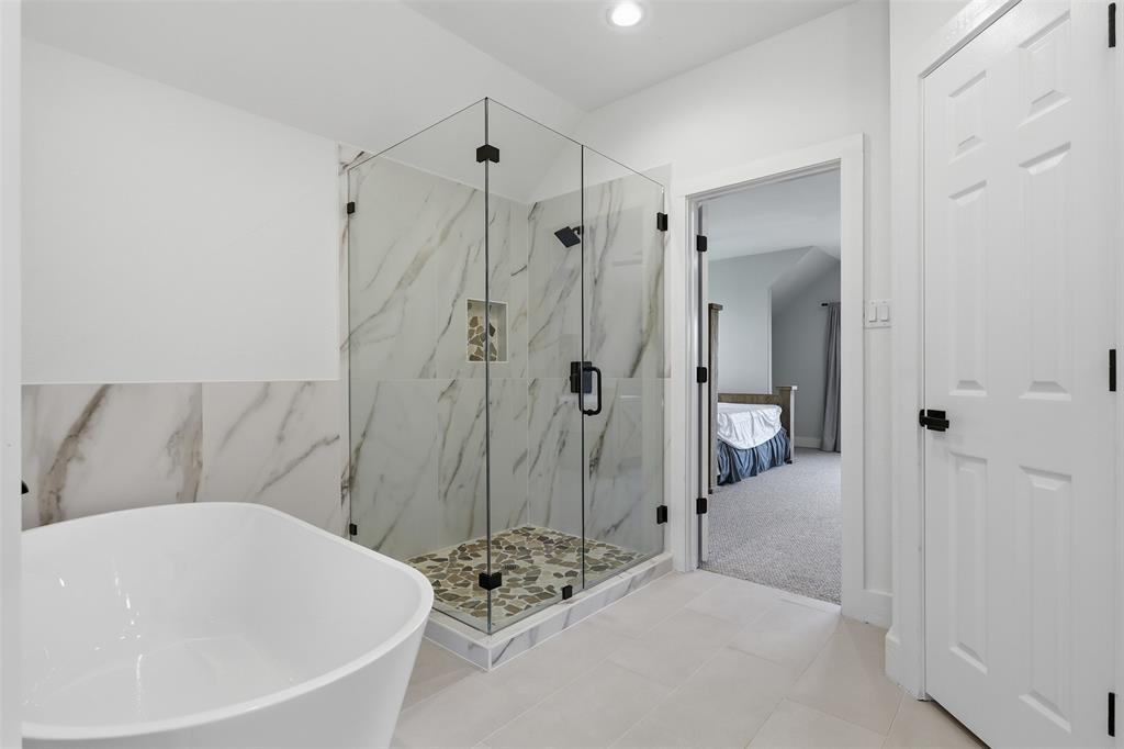 6107 Grande Cove Court Property Photo 25
