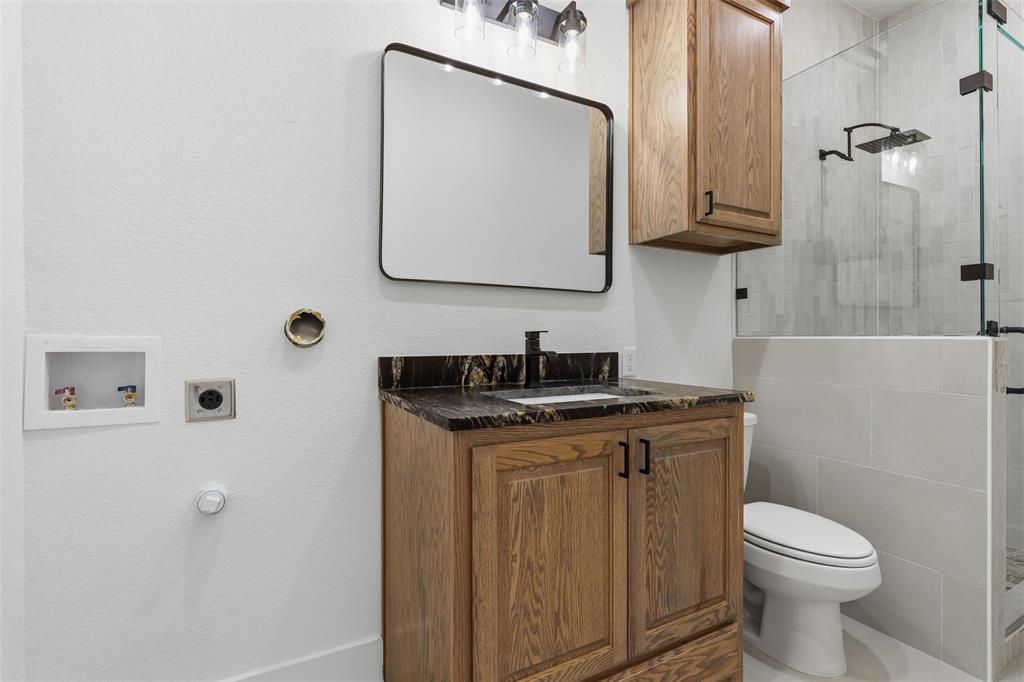 6107 Grande Cove Court Property Photo 33