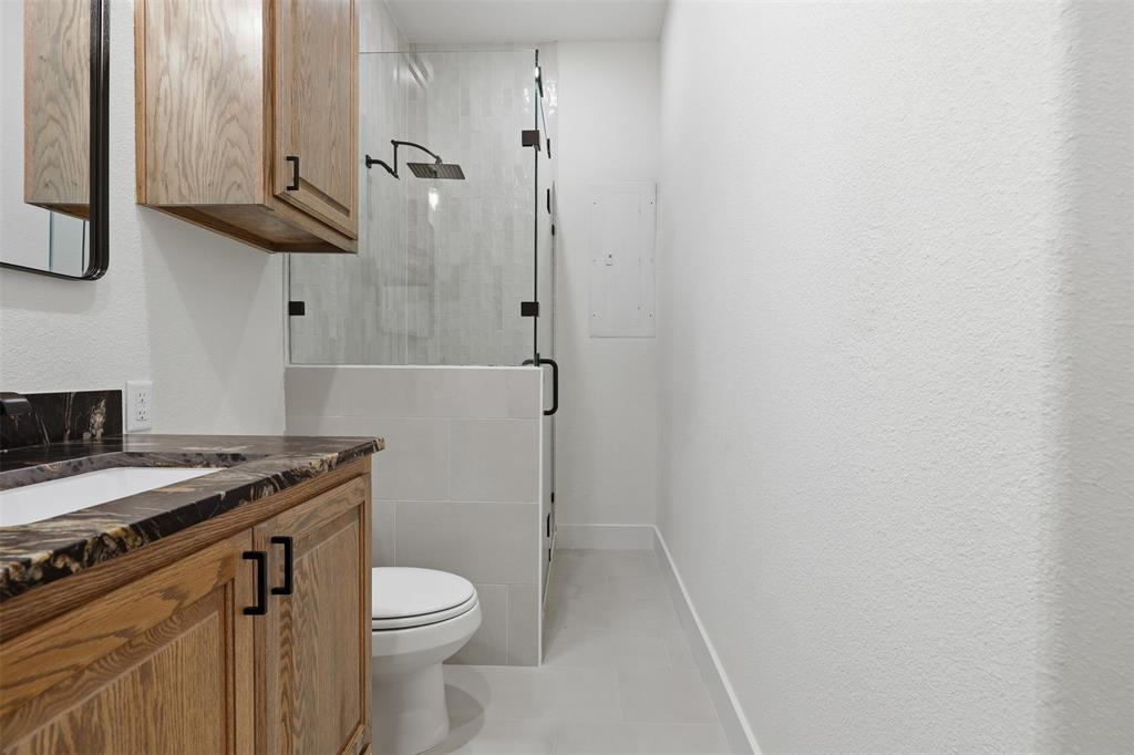 6107 Grande Cove Court Property Photo 34