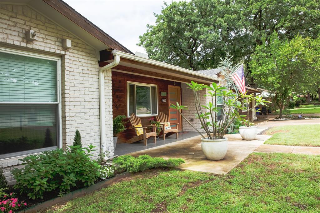 609 Hillside Road Property Photo 3