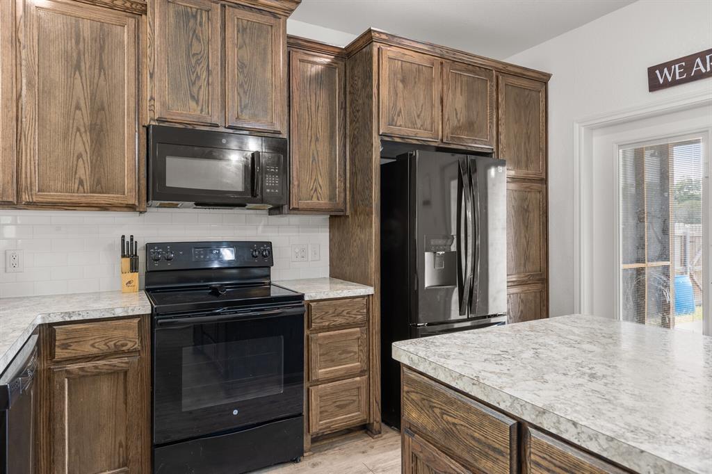300 N Bermuda Street Property Photo 12