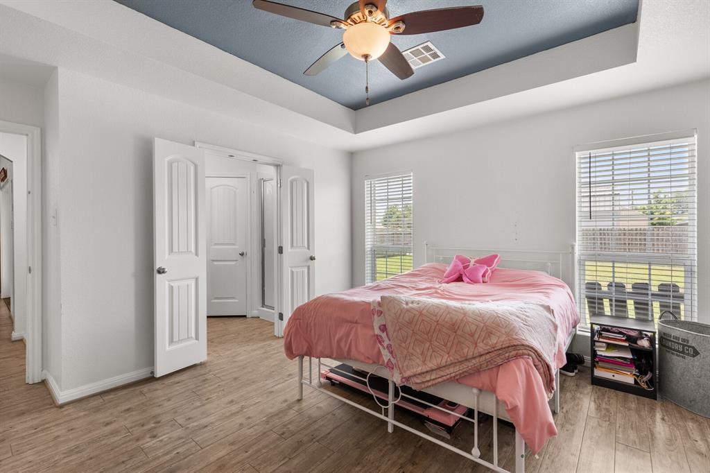 300 N Bermuda Street Property Photo 19
