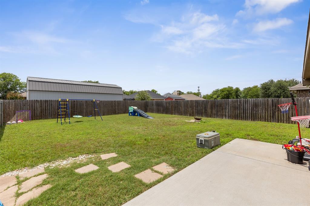300 N Bermuda Street Property Photo 24