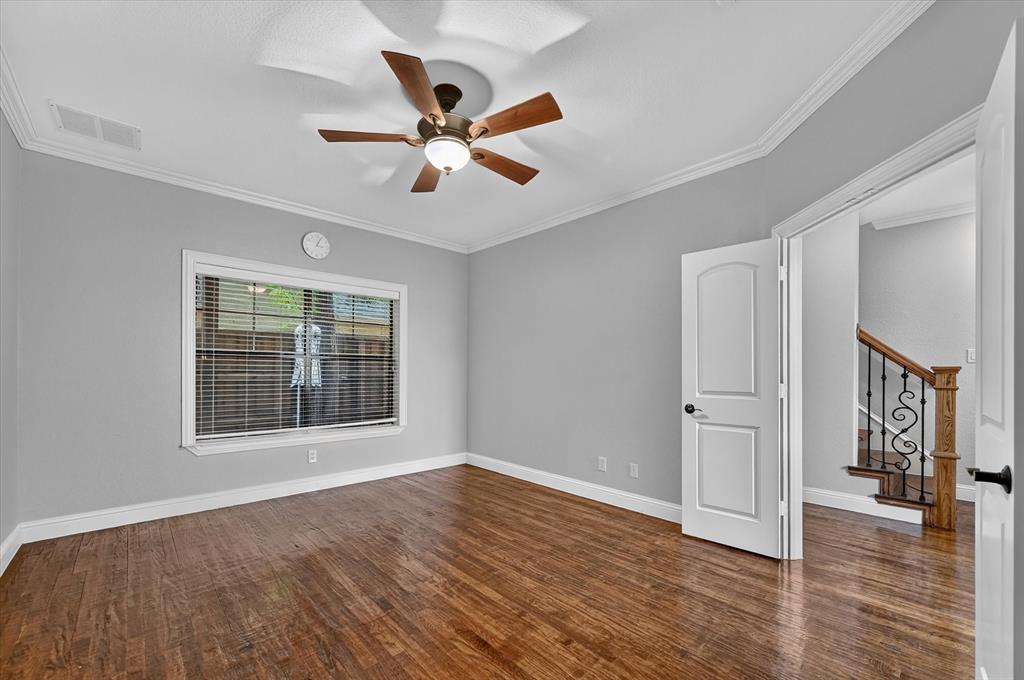 6220 Oram Street B Property Photo 5