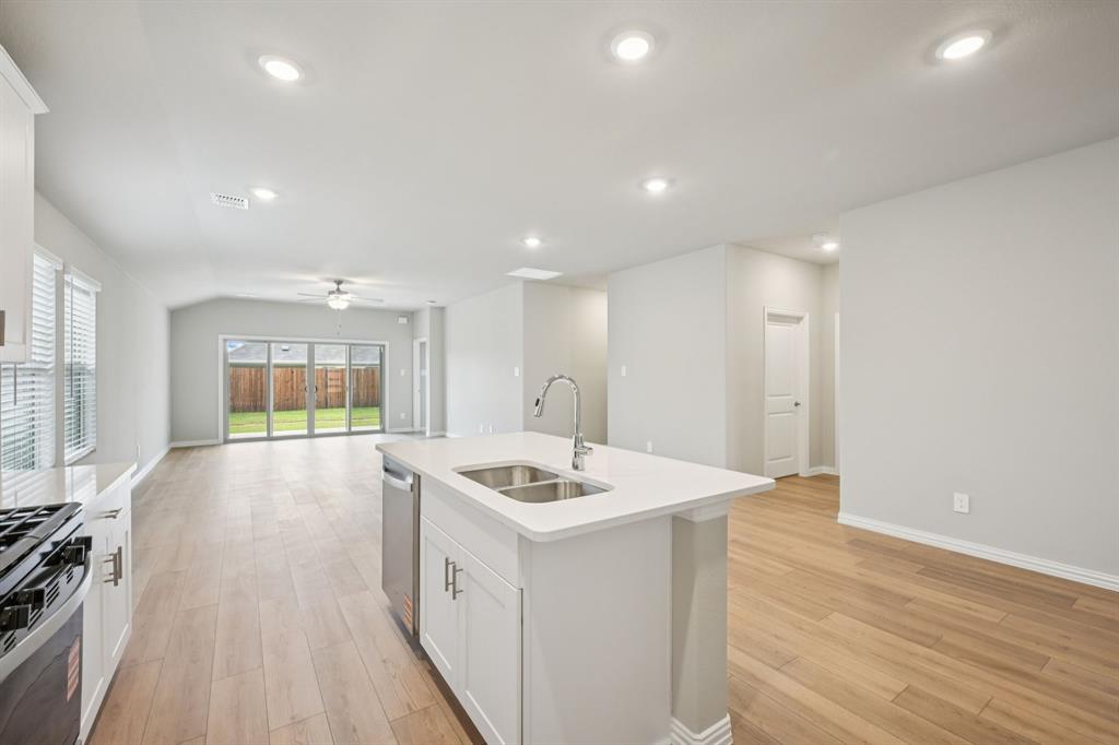 1408 Old Stead Drive Property Photo 6