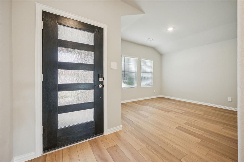 1408 Old Stead Drive Property Photo 8