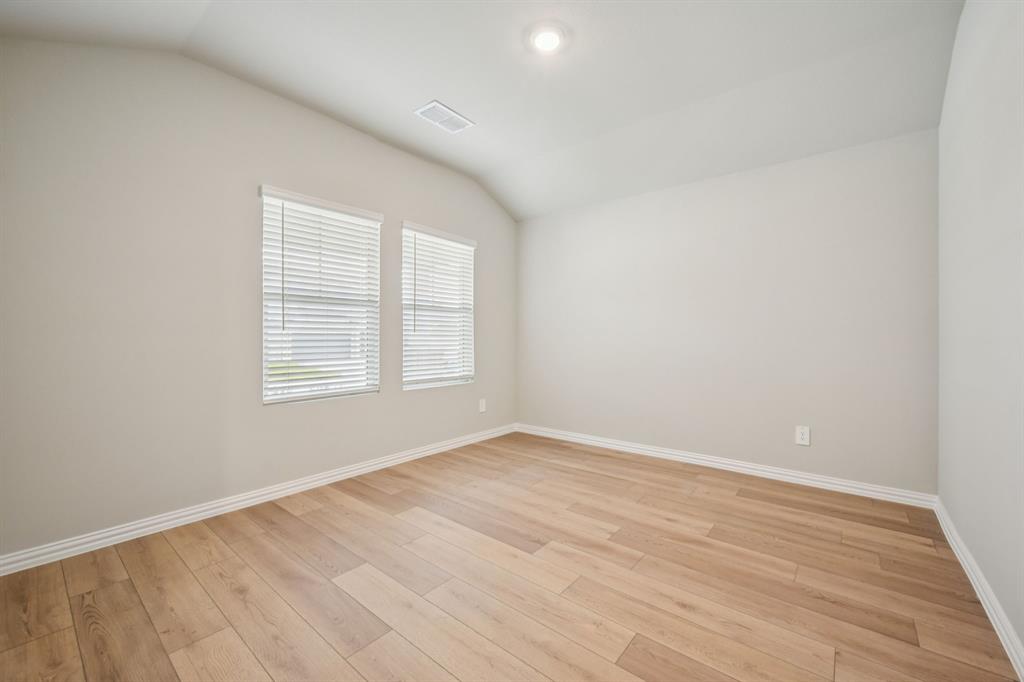 1408 Old Stead Drive Property Photo 9