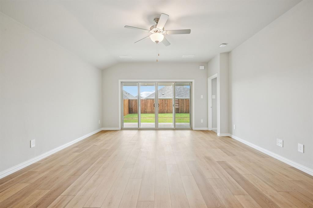 1408 Old Stead Drive Property Photo 12