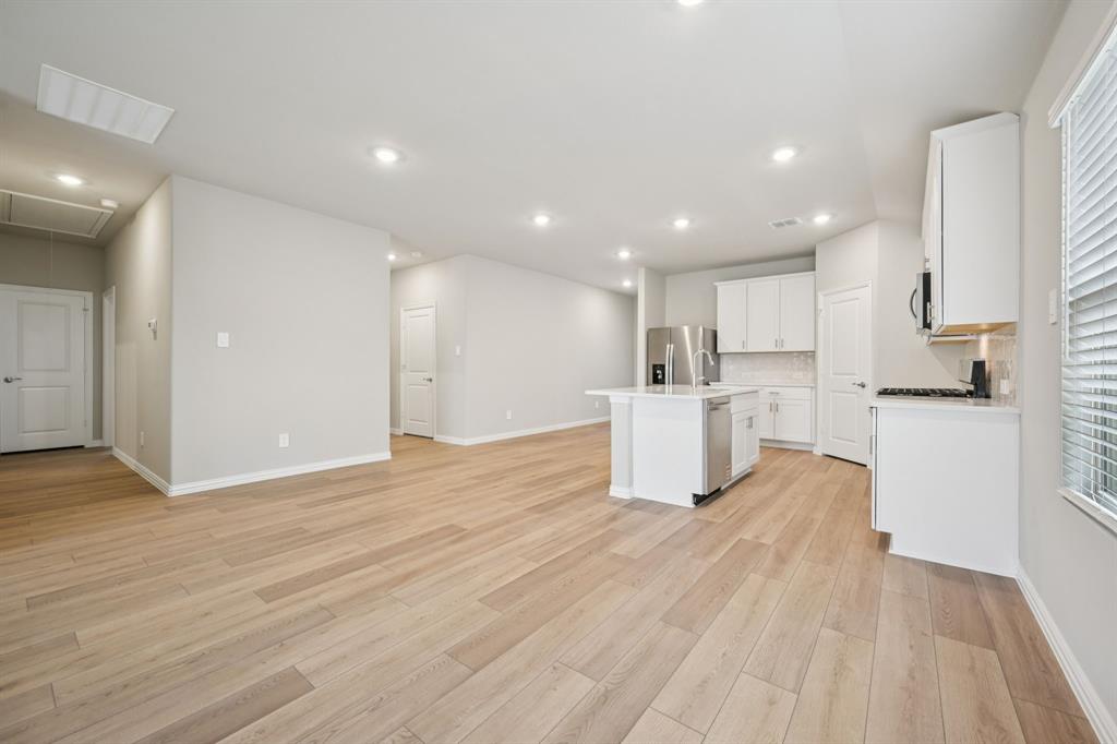 1408 Old Stead Drive Property Photo 14