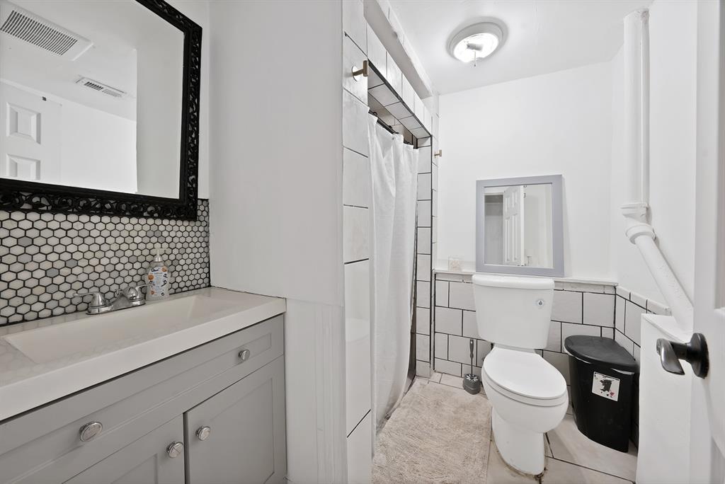 1717 E Harvey Avenue Property Photo 19