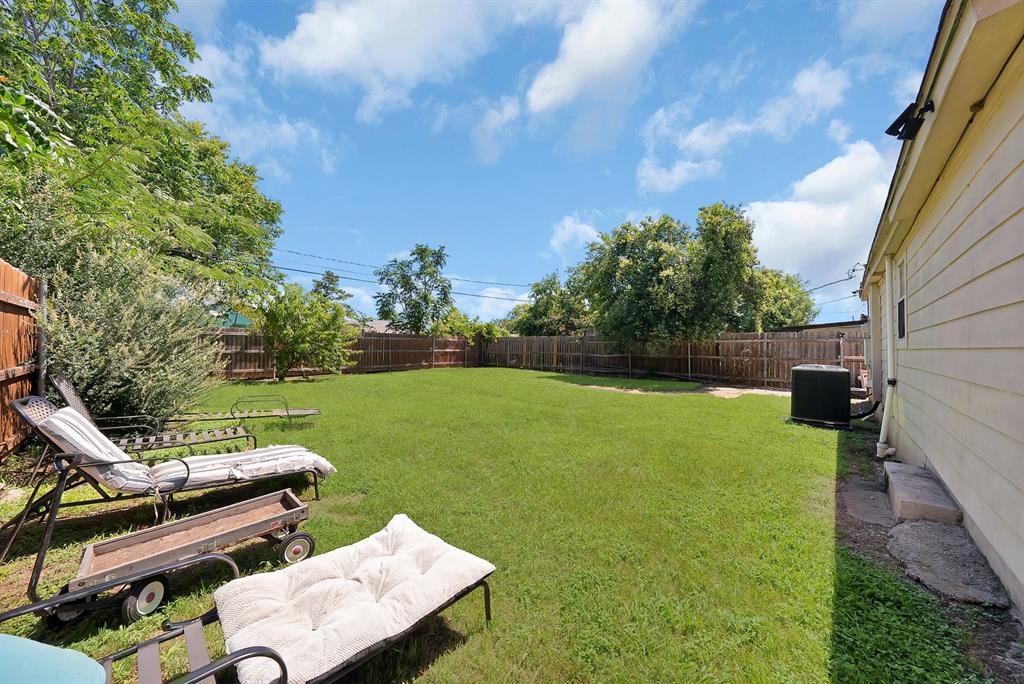 1717 E Harvey Avenue Property Photo 24