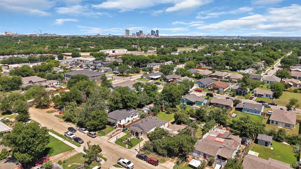 1717 E Harvey Avenue Property Photo 29
