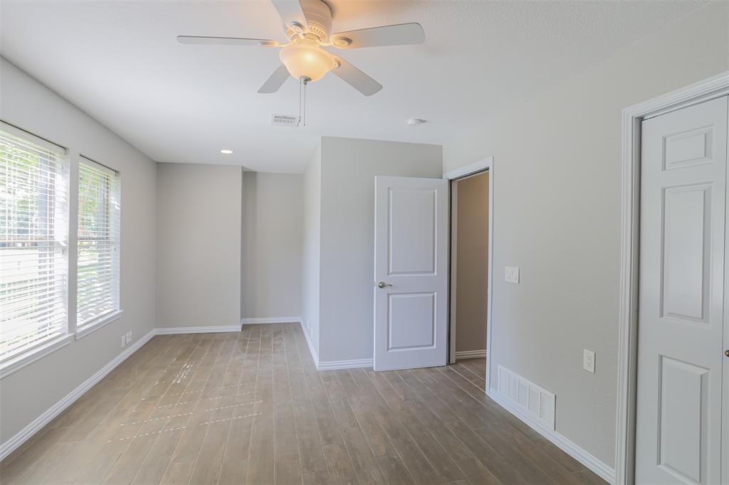 1121 Augusta Court Property Photo 18