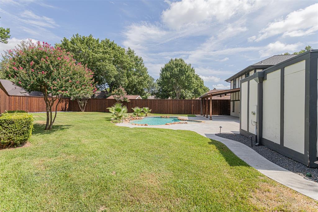 1121 Augusta Court Property Photo 34