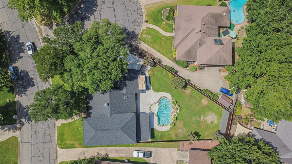 1121 Augusta Court Property Photo 39