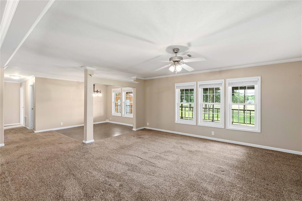3081 Beachside Drive Property Photo 2