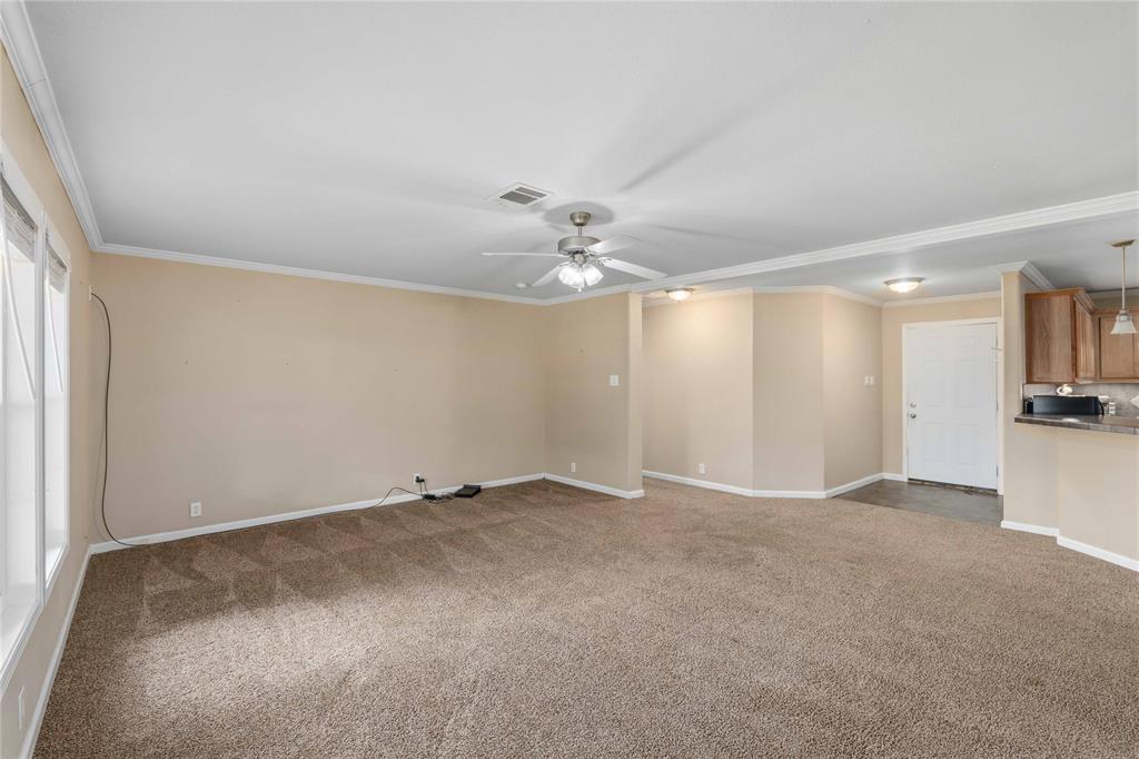 3081 Beachside Drive Property Photo 4
