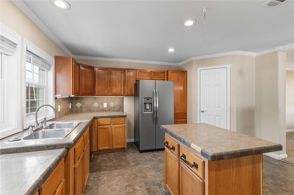 3081 Beachside Drive Property Photo 11