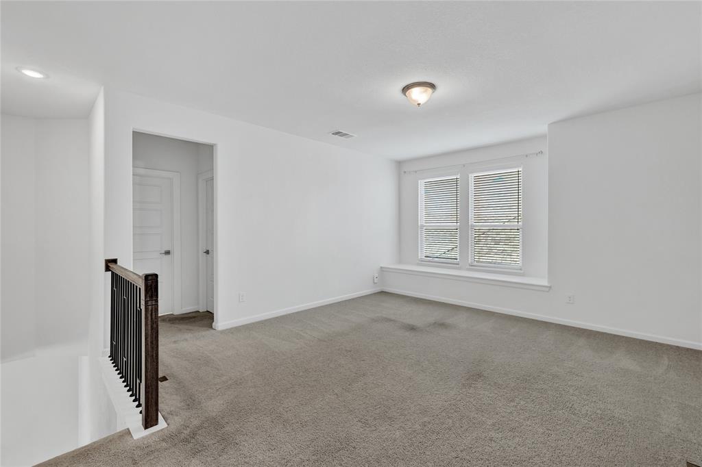 3904 Starlight Creek Drive Property Photo 15