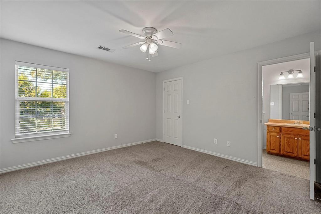 408-410 Cleveland Property Photo 9