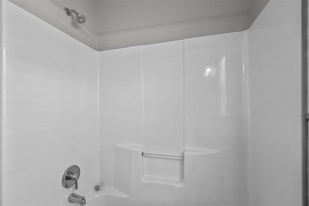 408-410 Cleveland Property Photo 17