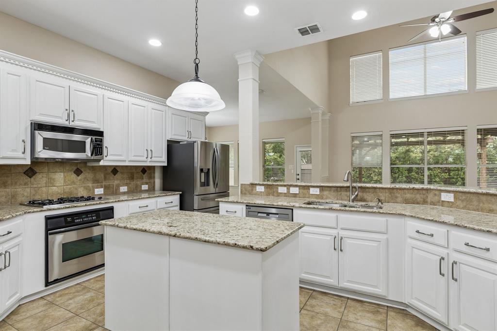 501 Cloud View Court Property Photo 14