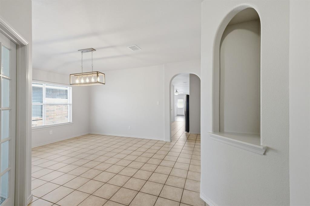 3037 Winding Meadow Trail Property Photo 3