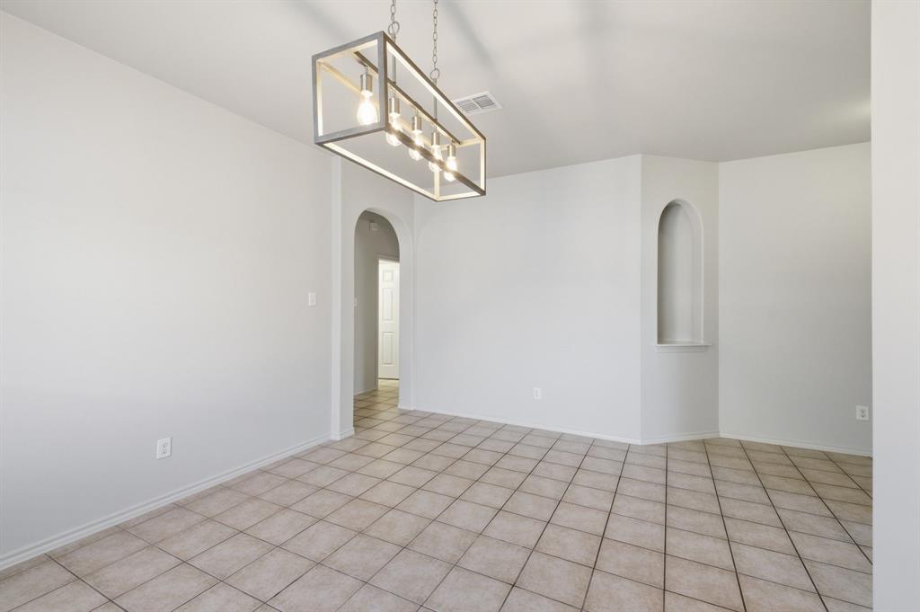 3037 Winding Meadow Trail Property Photo 6