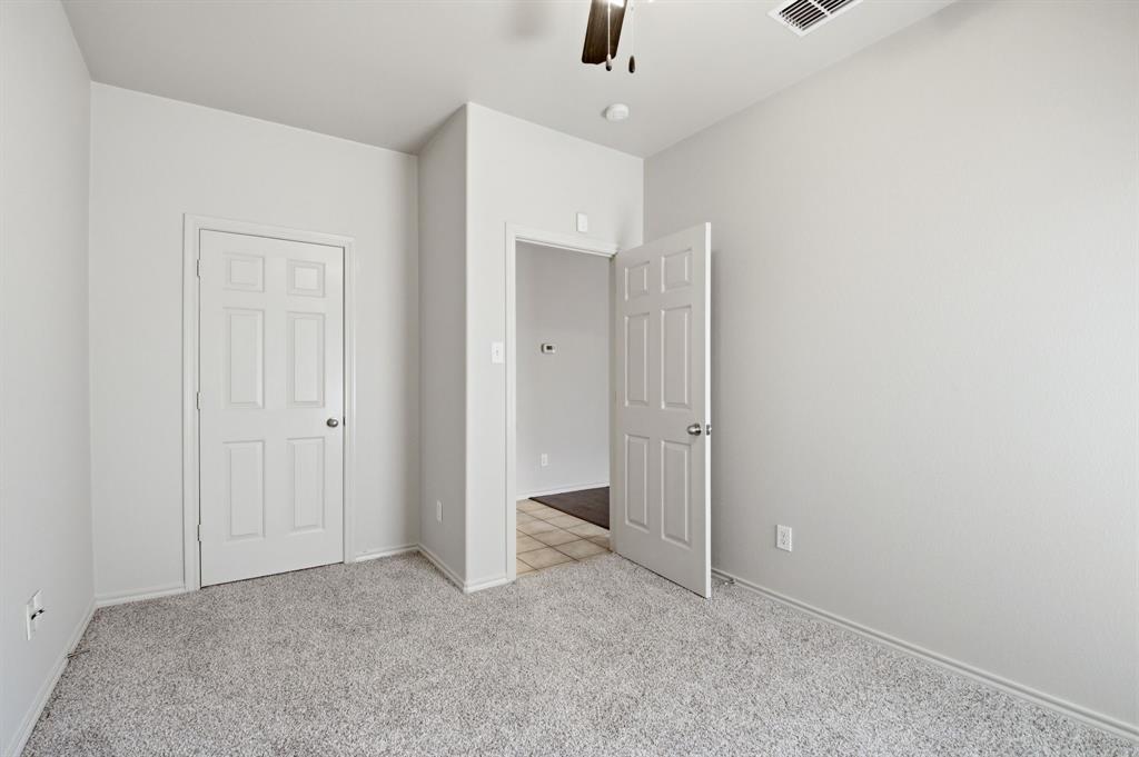 3037 Winding Meadow Trail Property Photo 19