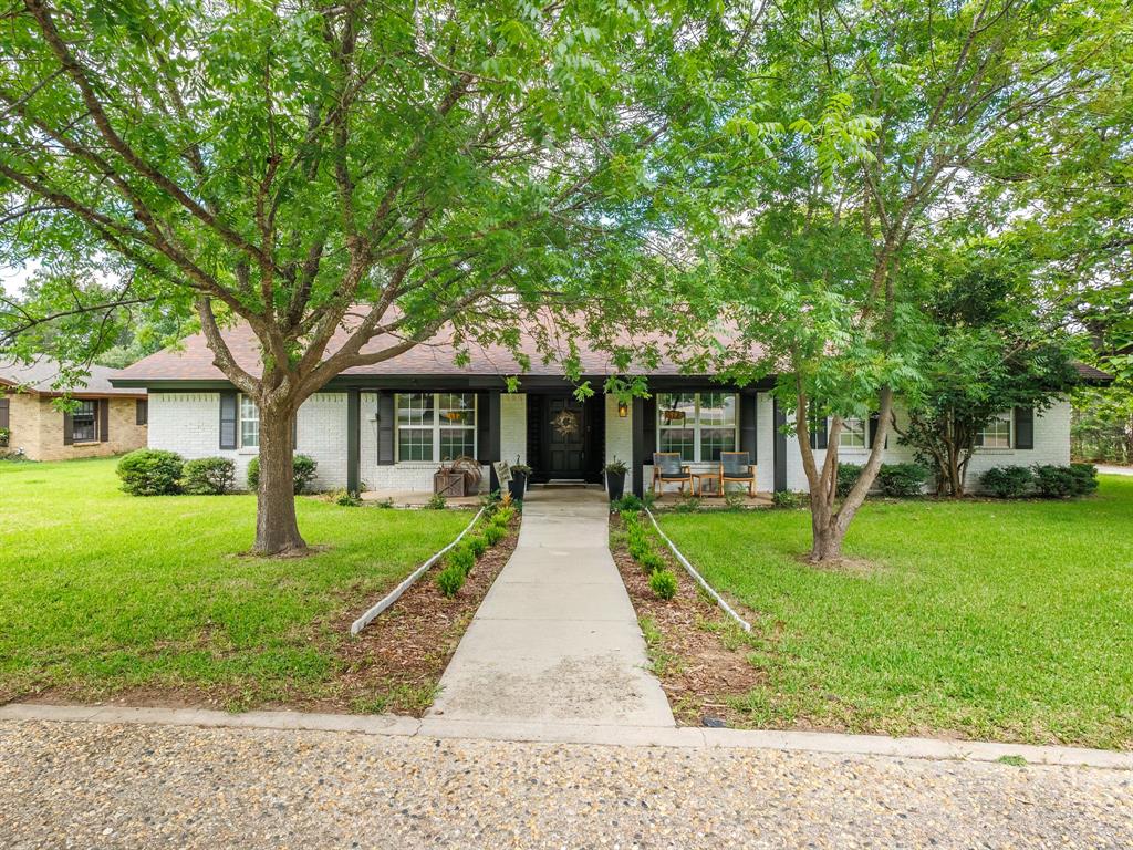 603 Oakpark Drive Property Photo 1