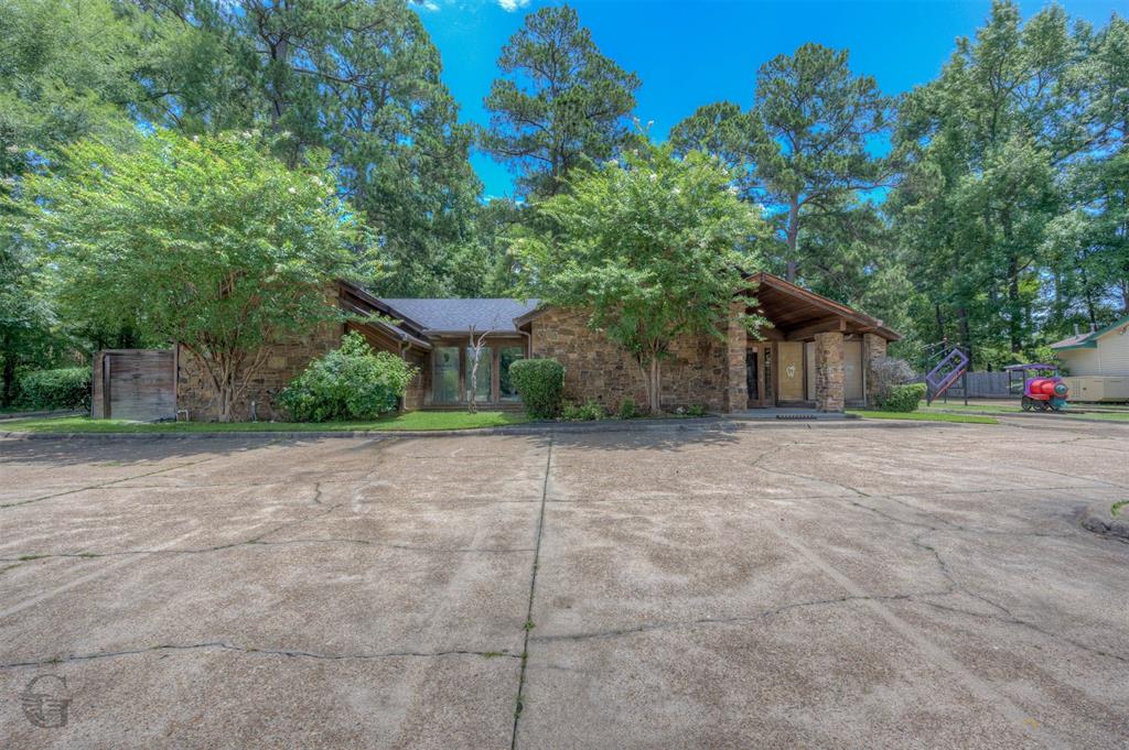 7101 Pines Road