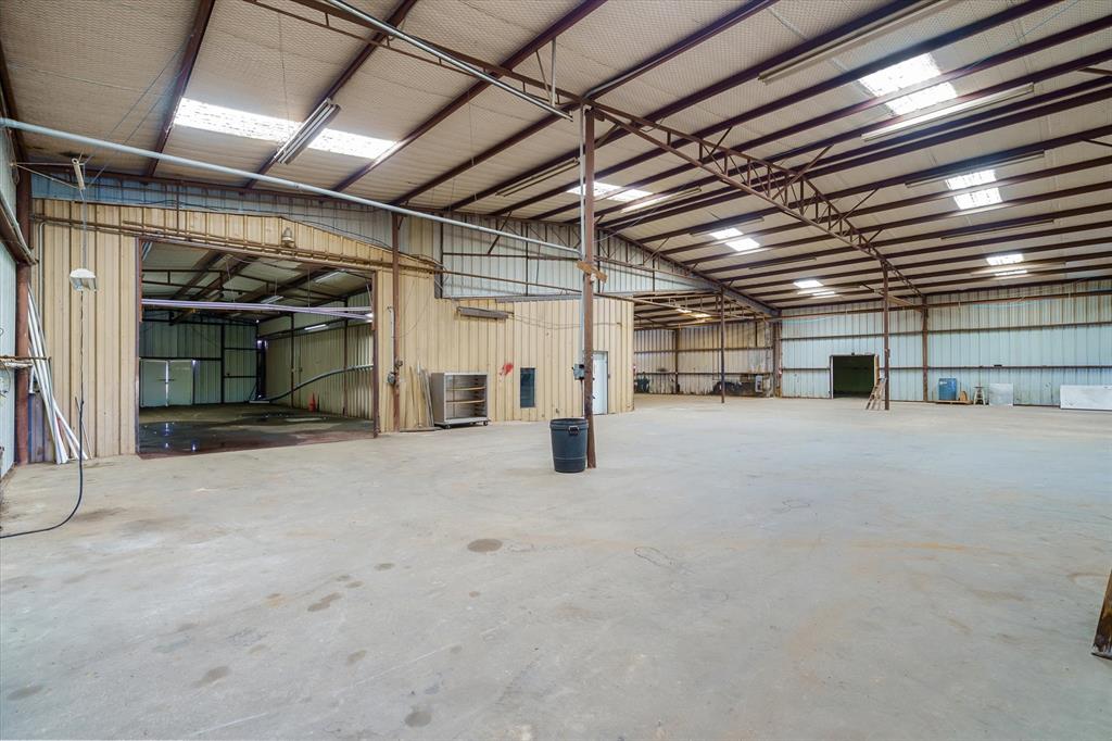 7439 Fm 314 Property Photo 10
