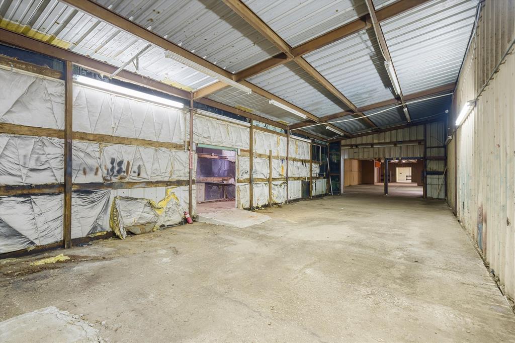7439 Fm 314 Property Photo 13
