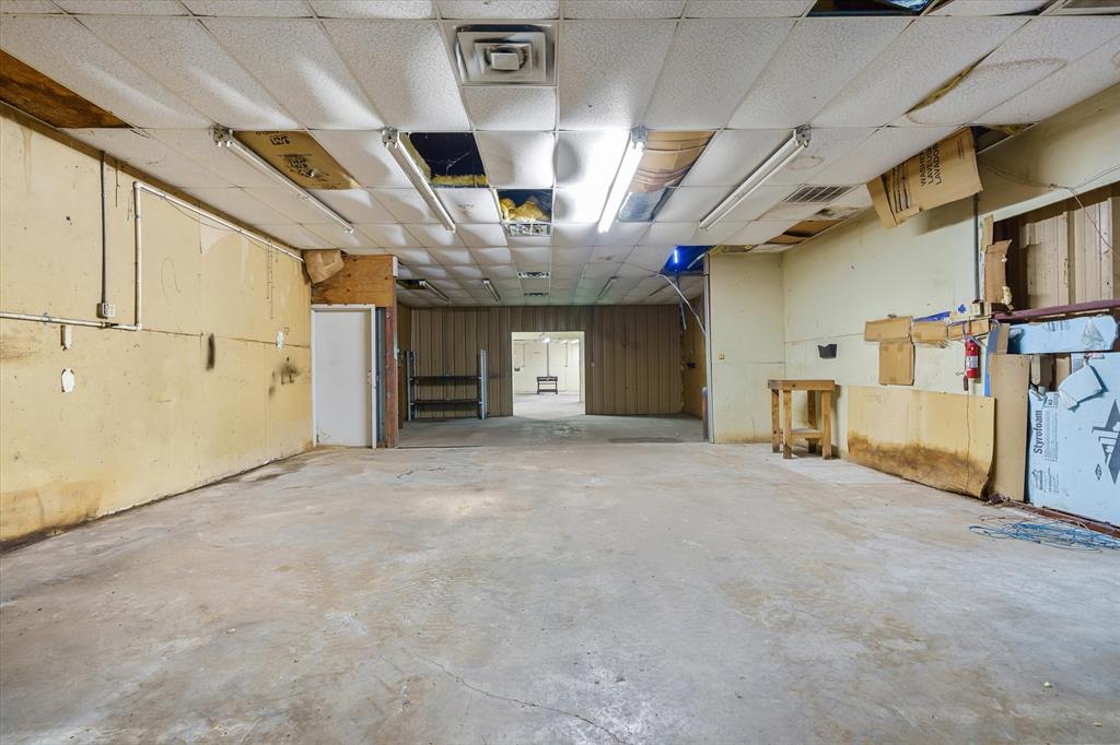 7439 Fm 314 Property Photo 15